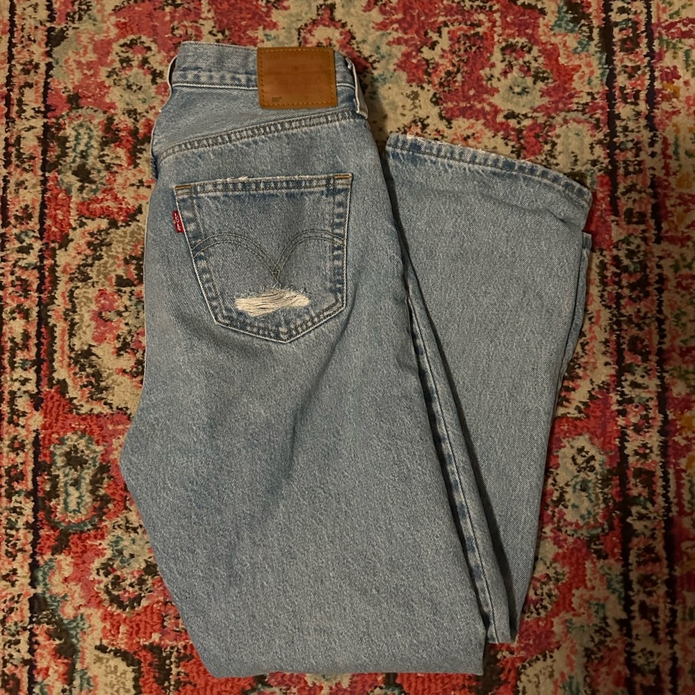 Levi jeans